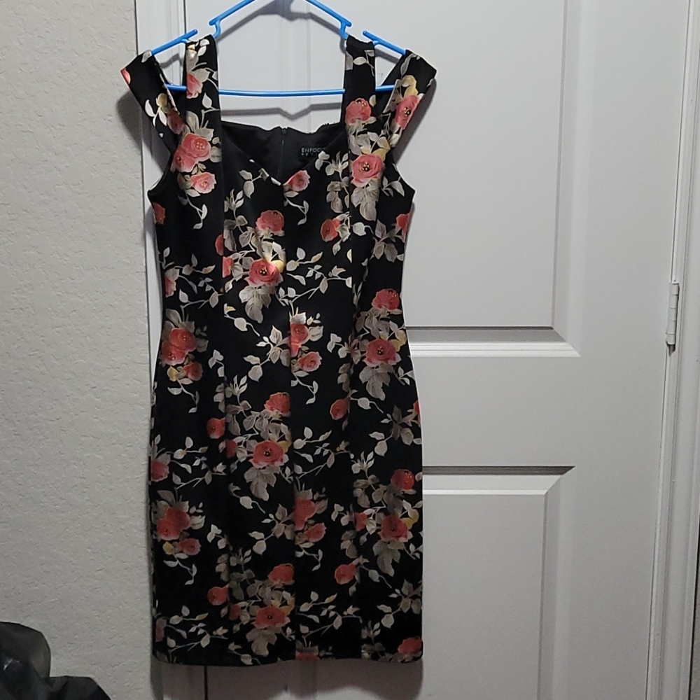 Women's dress